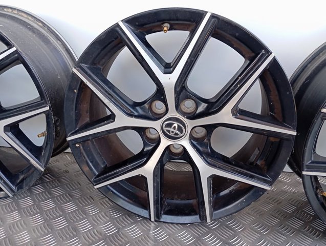 Купити 4261142690 Toyota 