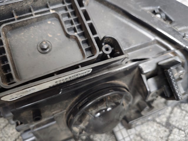 92102G5040 Hyundai/Kia Фара передня права