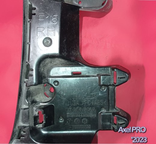 Купити 7294390 BMW Кронштейн бампера заднього, правий