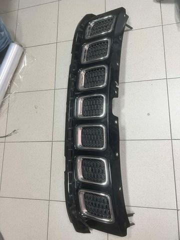  5UP86TRMAB Chrysler