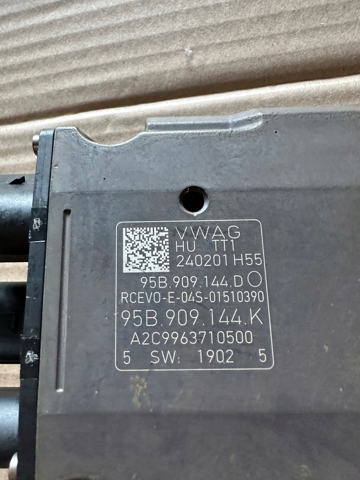 Купити 95B909144K Porsche 