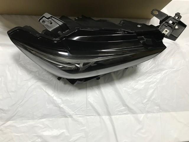 Основна фара - вставка Mazda GSJ551031A ціна, від 570.13 USD