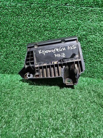 Купити DG9310663A Ford 