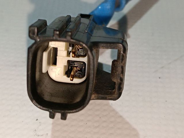 Купити KK2112B591AA Ford 