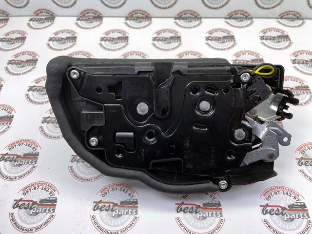 Купити LR153712 Land Rover 