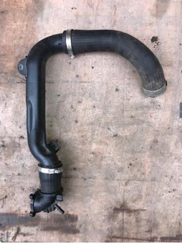 Купити LX6Z6F072C Ford Шланг/патрубок интеркуллера