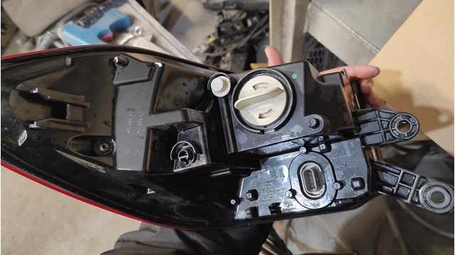  BMW 63219881162