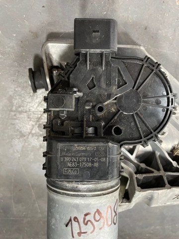  Ford AE8317508AB