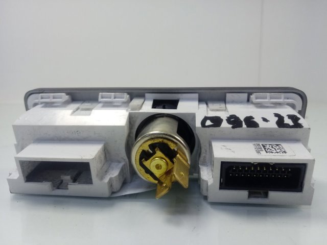  Land Rover CPLA19C166CB ціна, від 14.12 USD