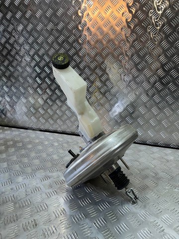 D72106RA0A Nissan/Infiniti Підсилювач гальм вакуумний