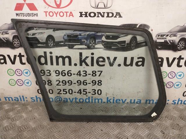 Скло багажного відсіку, праве Subaru 65209SA060 ціна, від 25.33 USD