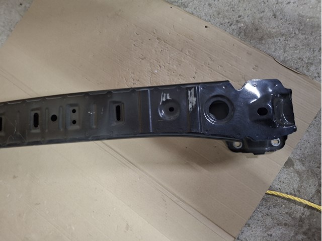 KR9S50260A Mazda Шина бампера заднього