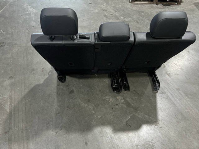 Купити 5NN885061CA9 VAG Каркас подушки заднього сидіння