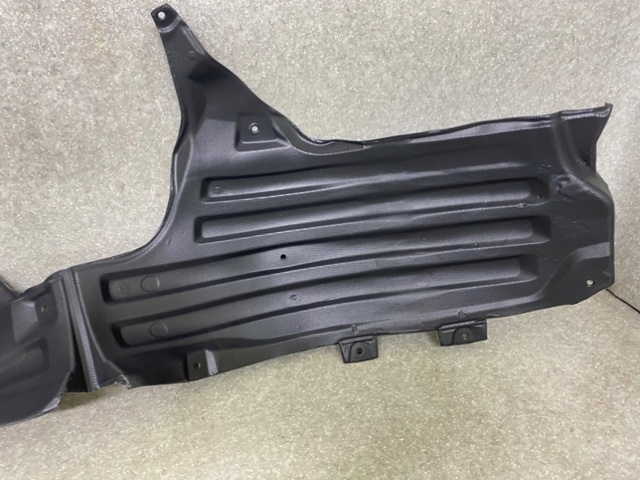 638416RR0A Nissan/Infiniti Підкрилок переднього крила, лівий