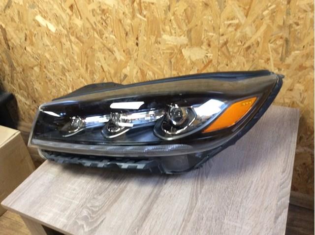 92101C6610 Hyundai/Kia Фара дальнього світла в зборі