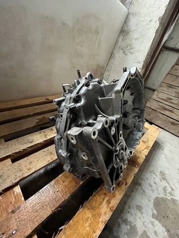  2700A058 Mitsubishi