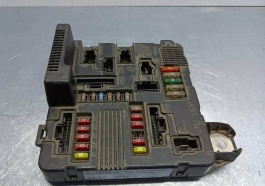  Renault (RVI) 8200306033C ціна, від 112.99 USD
