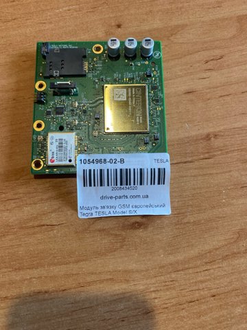  Tesla 105496802B