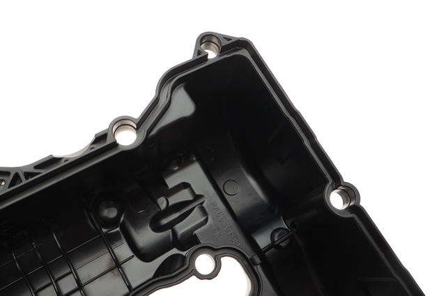 Кришка клапанна Mercedes A6560107001 ціна, від 594.64 USD