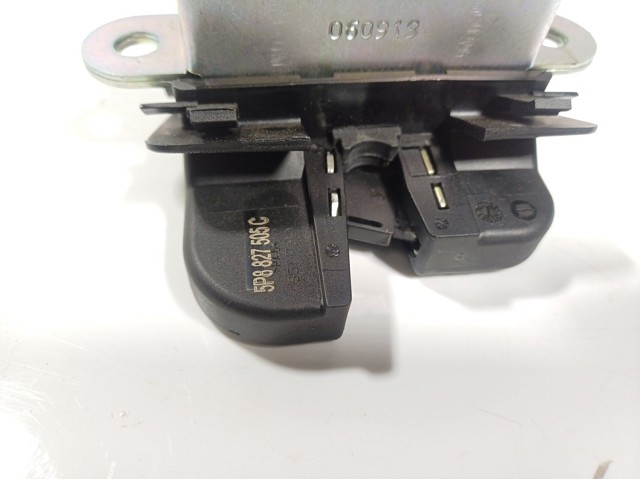  VAG 5P8827505C ціна, від 71.41 USD