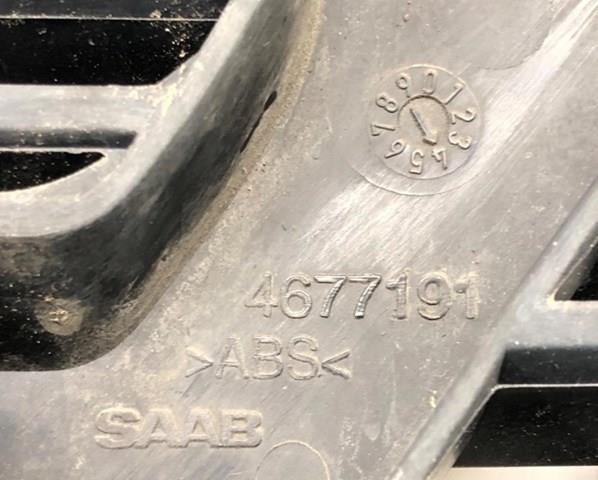 Решітка радіатора на Saab 9-5  YS3E