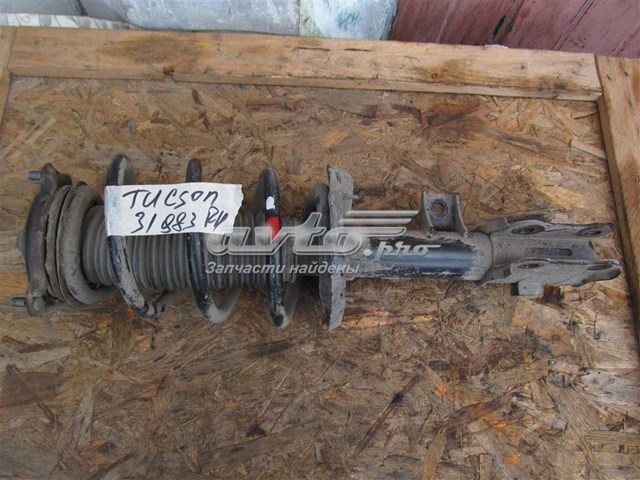 Купити 54660D7500 Hyundai/Kia Амортизатор передній, правий