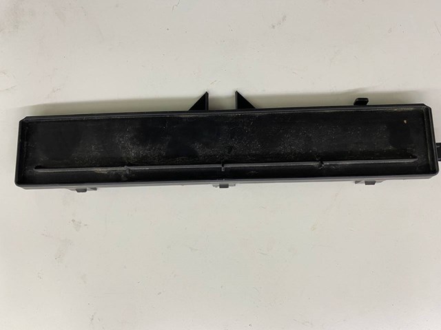  T1015742R VAG