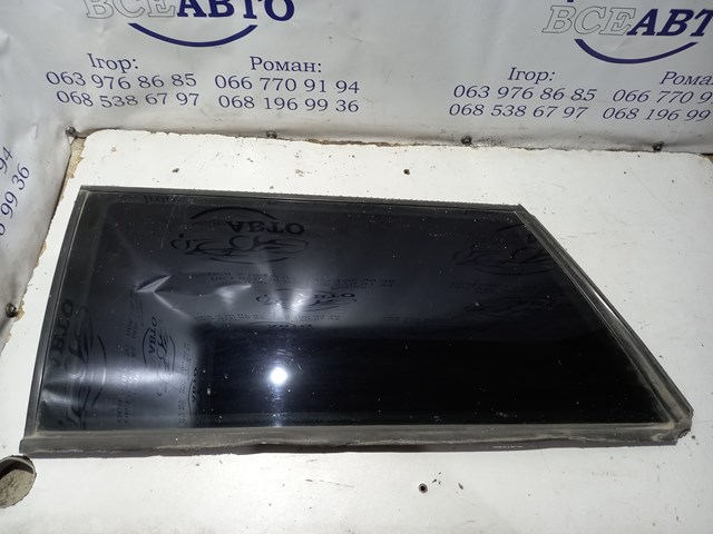 Скло задньої двері лівої 43R00048 VAG