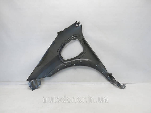 F31005MPMA Nissan/Infiniti Крило переднє праве
