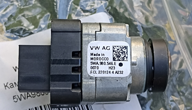 Камера системи забезпечення видимості VAG 5WA980546E ціна, від 81.57 USD