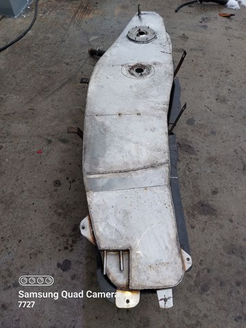 Б/бак Mitsubishi 1700A408 ціна, від 257.48 USD