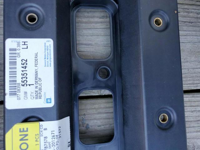 Кришка клапанна, права Opel 55351452 ціна, від 107.69 USD