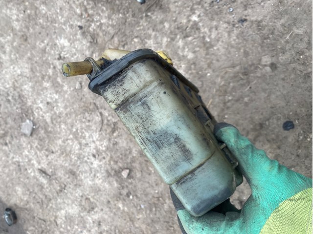 Бачок гідропідсилювача Hmpx HMP91AB3R700AK