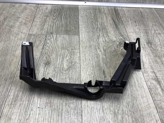  Land Rover LR105880 ціна, від 34.70 USD