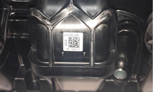 Колектор впускний Land Rover LR083482 ціна, від 228.05 USD