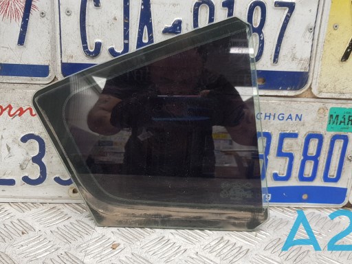 Скло-кватирка двері, задній, правій 83427A7020 Hyundai/Kia