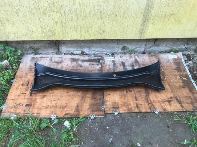 Водостік лобового скла, жабо LJ6BS02216AE Ford