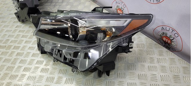 Фари Mazda TM52510L0B ціна, від 383.93 USD