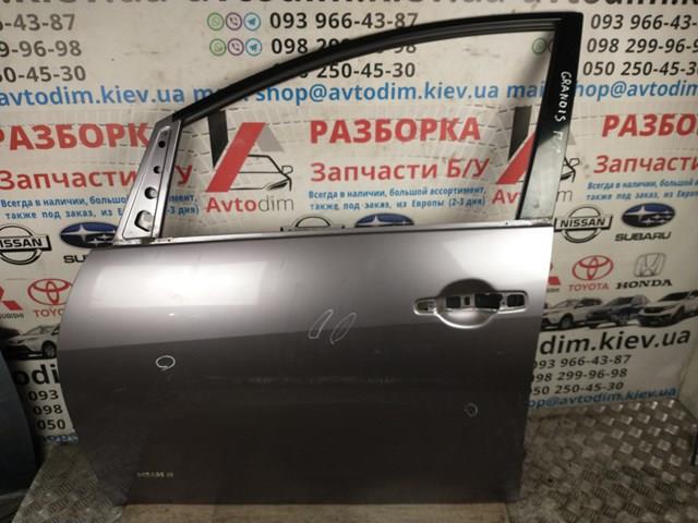  Двері передні ліві Mitsubishi Grandis 