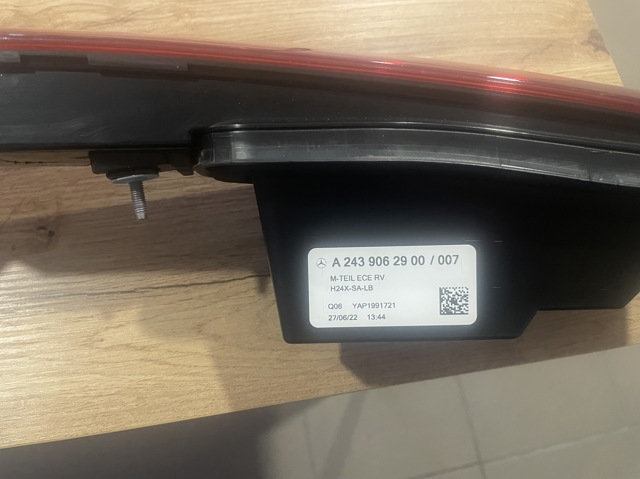  A2439062900 Mercedes
