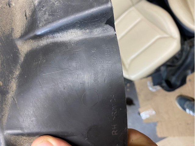  Tesla 100541900C ціна, від 10.69 USD