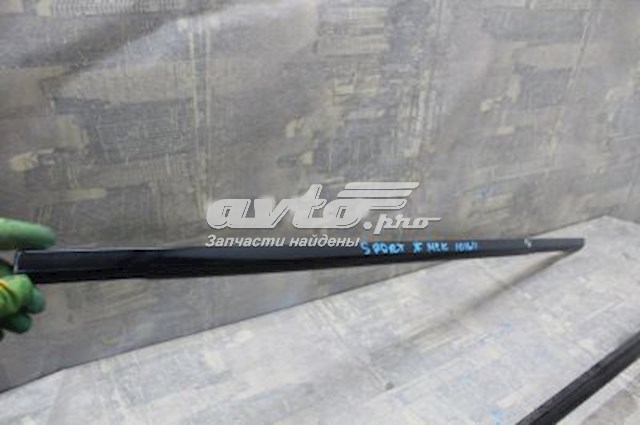 Купити LR043750 Land Rover 