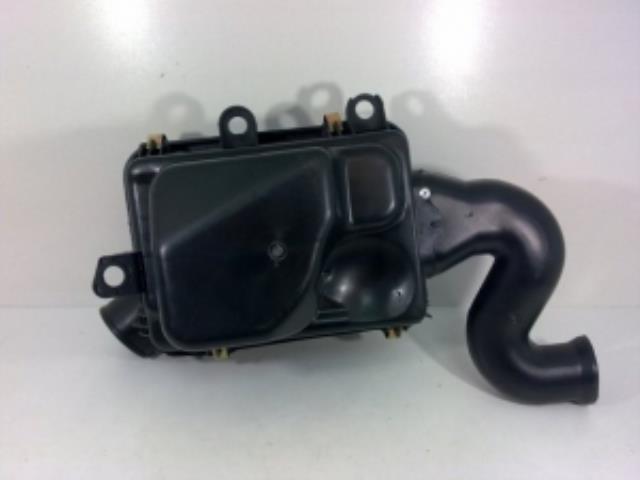 Корпус повітряного фільтра Geely 1601598180 ціна, від 14.06 USD