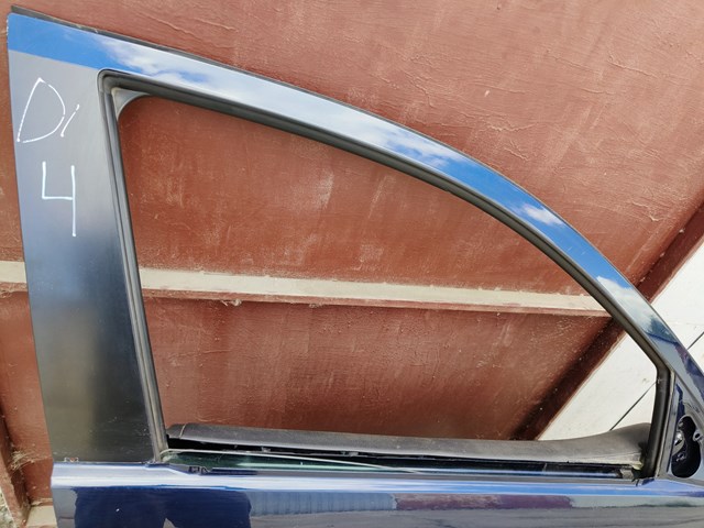 Двері праві передні Mitsubishi Outlander 