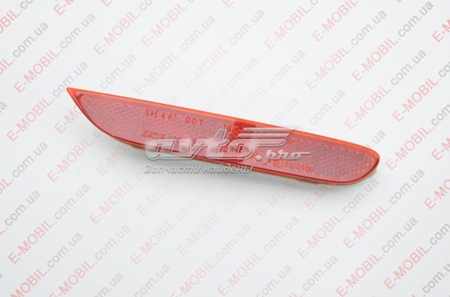 Правий катафот бампера Koito 3314207R ціна, від 11.48 USD