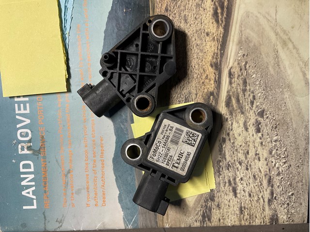 Купити 5H2Z14A686BA Land Rover 
