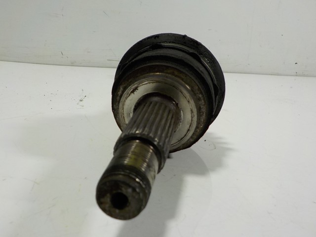 2236025 Ford Привід лівий