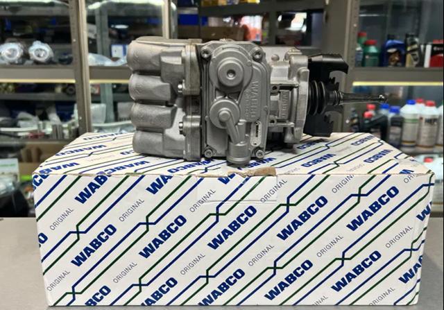 Купити 4800200280 Wabco Кран гальмівний, подпедальний (TRUCK)