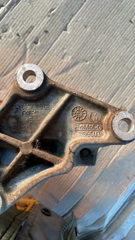  CV613K305GB Ford