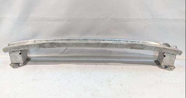 7332320 BMW Шина бампера заднього